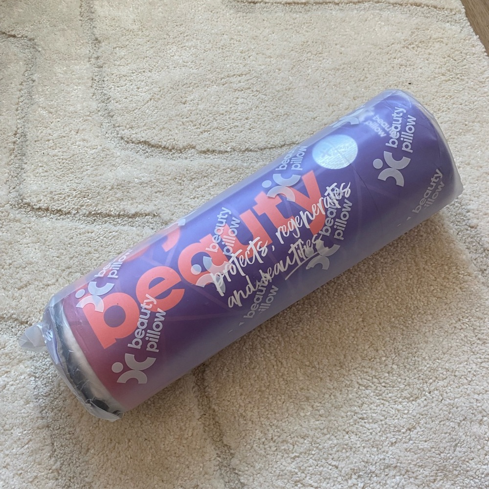Anti Aging Anti Wrinkles Beauty Pillow